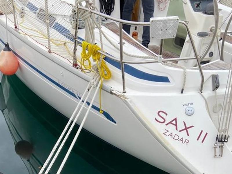 Book yachts online - sailboat - Bavaria 41 - SAX II - rent