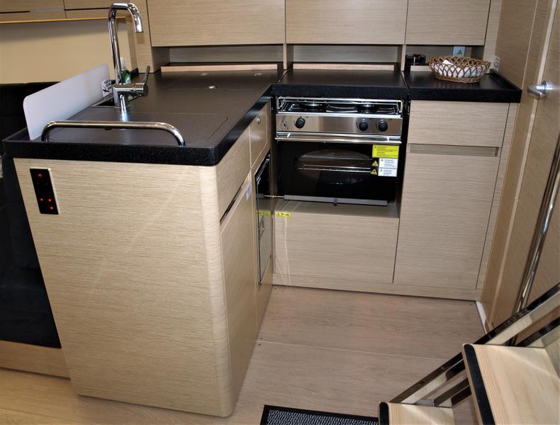 Book yachts online - sailboat - Hanse 418 - Diamante - rent