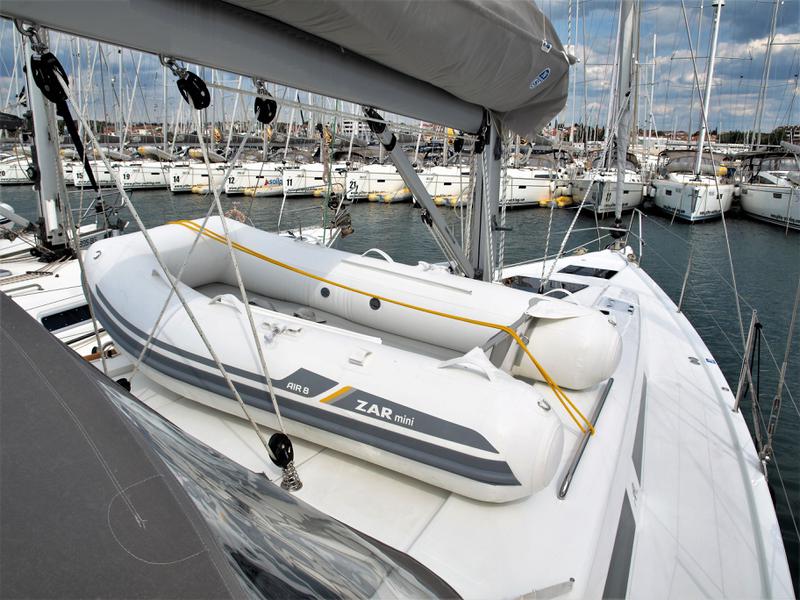 Book yachts online - sailboat - Hanse 418 - Diamante - rent