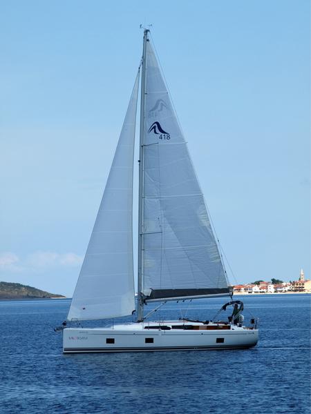 Book yachts online - sailboat - Hanse 418 - Diamante - rent