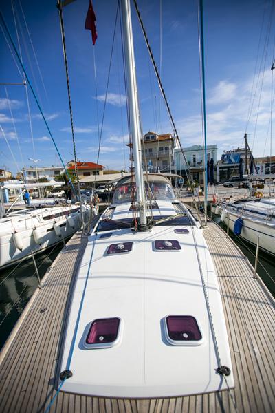 Book yachts online - sailboat - Jeanneau 57 - Messenger - rent