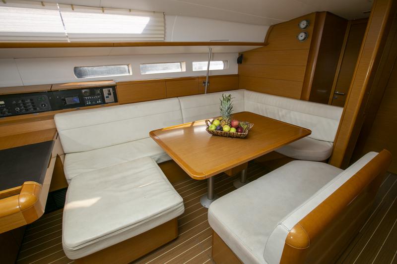 Book yachts online - sailboat - Sun Odyssey 509 - Nefeli | with A/C, generator, inverter, solar panels - rent