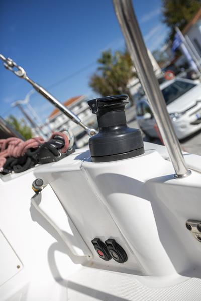 Book yachts online - catamaran - Bali 4.0 - Blue Dream II / A/C, WM, Generator, solar panels &amp; electric WC - rent