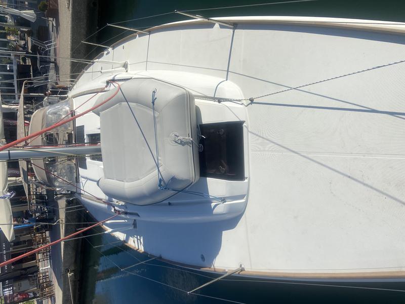 Book yachts online - sailboat - Sun Odyssey 439 - Triada / with bow thruster &amp; solar panels - rent