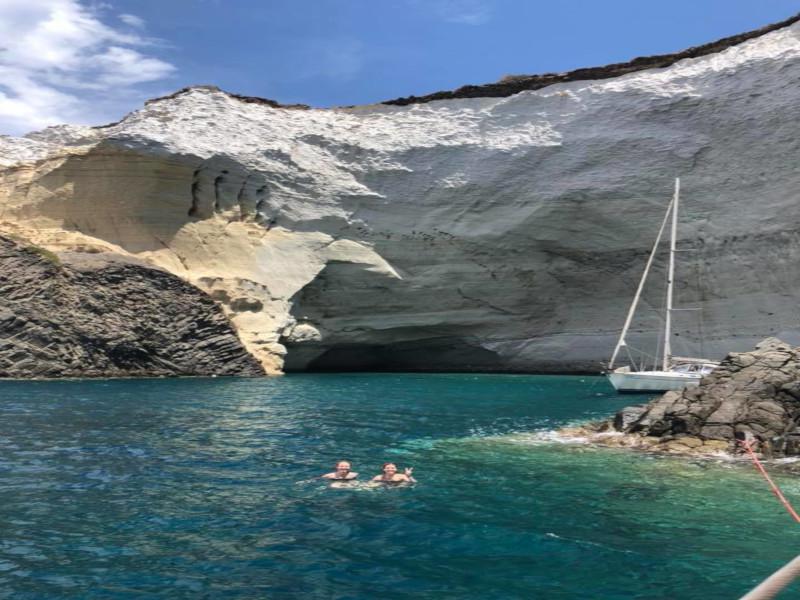 Book yachts online - sailboat - Freedom 58 - Ikarian Star - rent