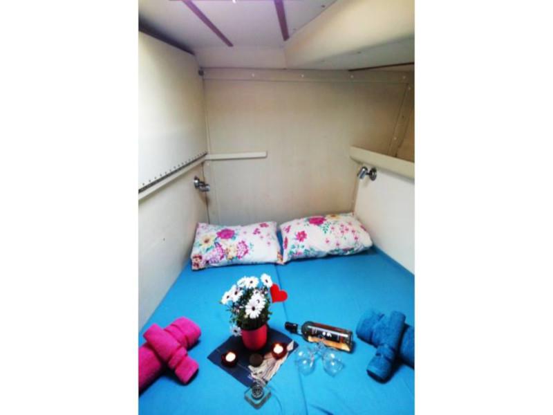 Book yachts online - sailboat - Freedom 58 - Ikarian Star - rent