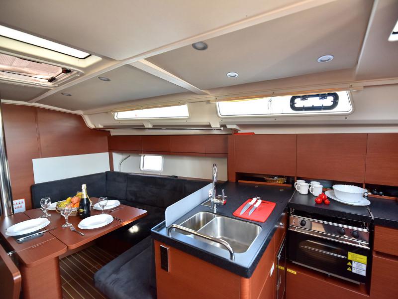 Book yachts online - sailboat - Hanse 418 - TERSANE - rent