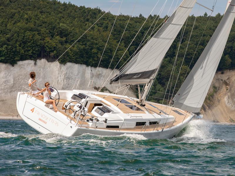 Book yachts online - sailboat - Hanse 458 - SARISU - rent