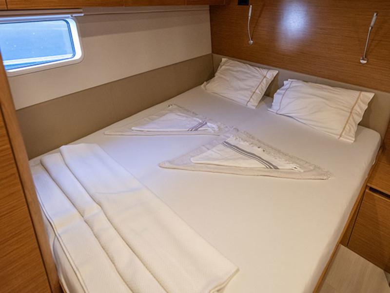 Book yachts online - sailboat - Hanse 675 - Palmera - rent