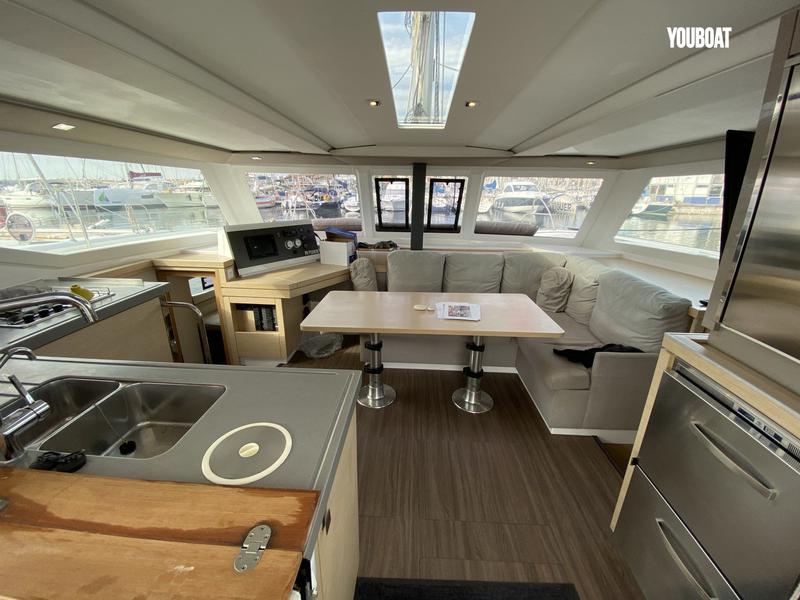 Book yachts online - catamaran - Lucia 40 - Star Lord - rent