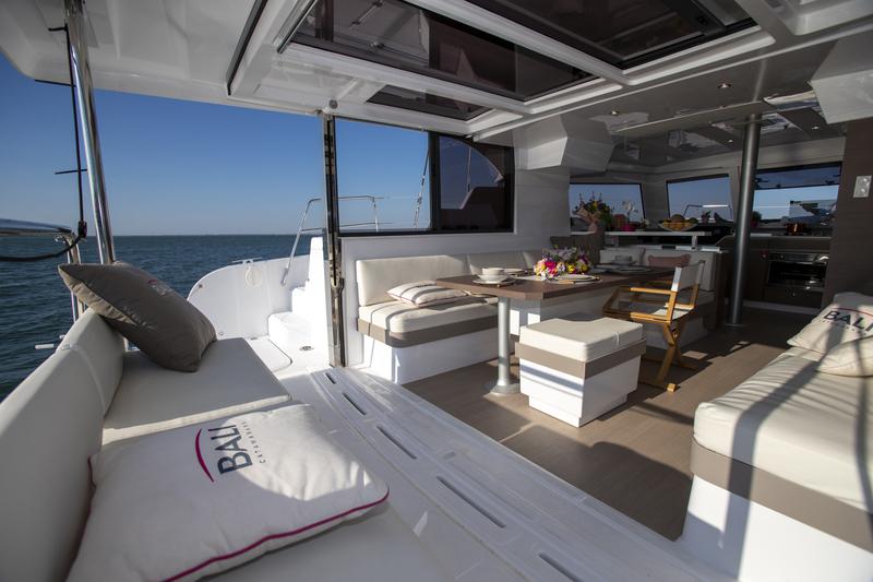 Book yachts online - catamaran - Bali Catspace TEAM FACTORY - Team Factory - rent