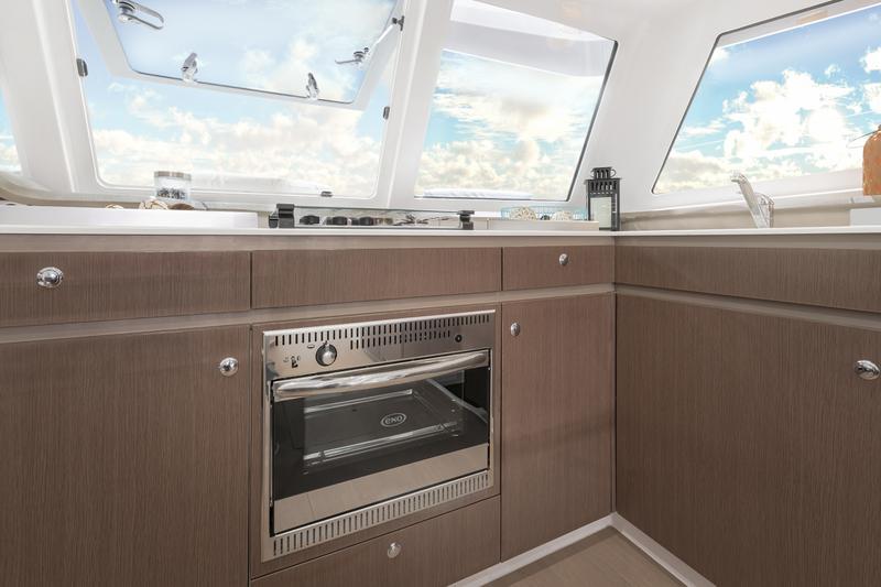 Book yachts online - catamaran - Bali Catspace TEAM FACTORY - Team Factory - rent