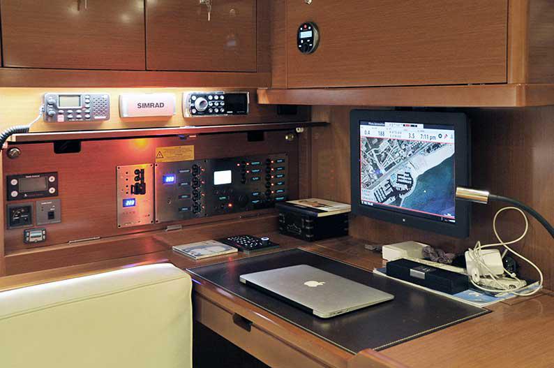 Book yachts online - sailboat - Oceanis 55 - Sirius - rent