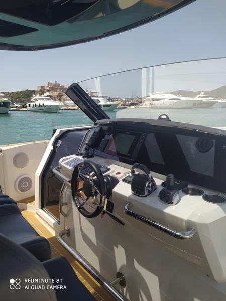 Book yachts online - motorboat - Fjord 44 Open - MEDCAT68 Available for daily charter only - From 10:00 to 20:00 - 0 night - rent