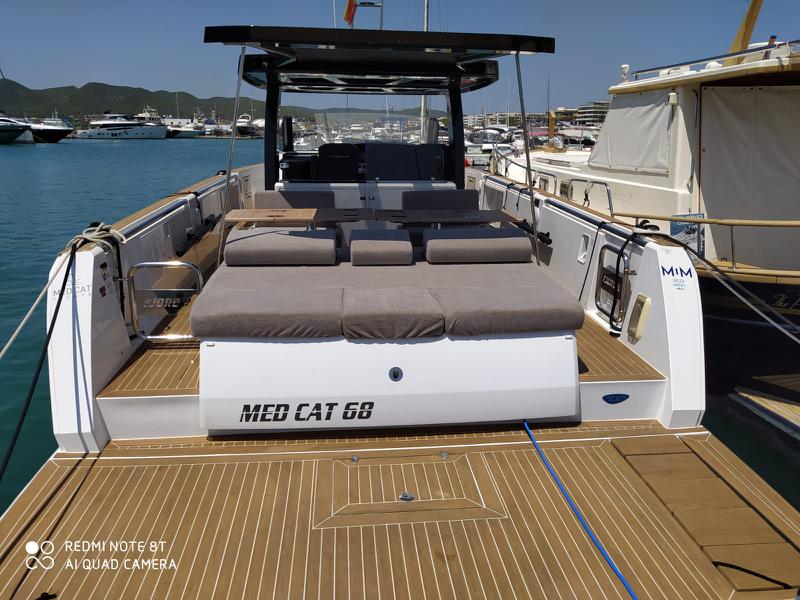 Book yachts online - motorboat - Fjord 44 Open - MEDCAT68 Available for daily charter only - From 10:00 to 20:00 - 0 night - rent