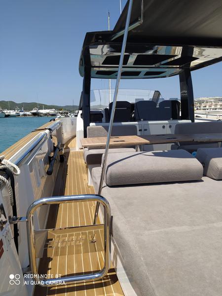 Book yachts online - motorboat - Fjord 44 Open - MEDCAT68 Available for daily charter only - From 10:00 to 20:00 - 0 night - rent