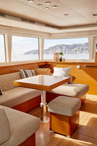 Book yachts online - catamaran - Lagoon 560 - Big Gani - rent