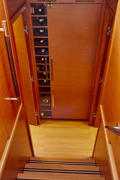 Book yachts online - catamaran - Lagoon 560 - Big Gani - rent