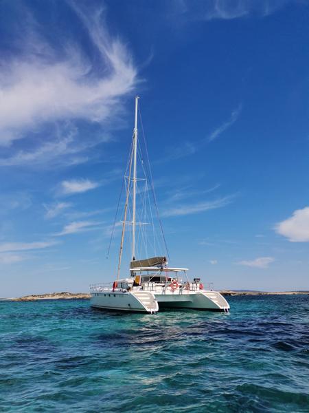 Book yachts online - catamaran - Marquises 56 - Atlas - rent