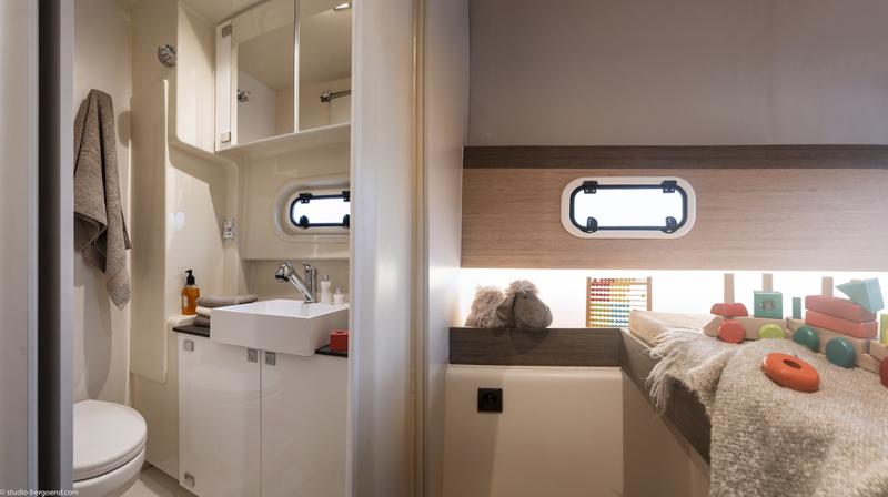 Book yachts online - catamaran - Bali 4.0 - Insail - rent