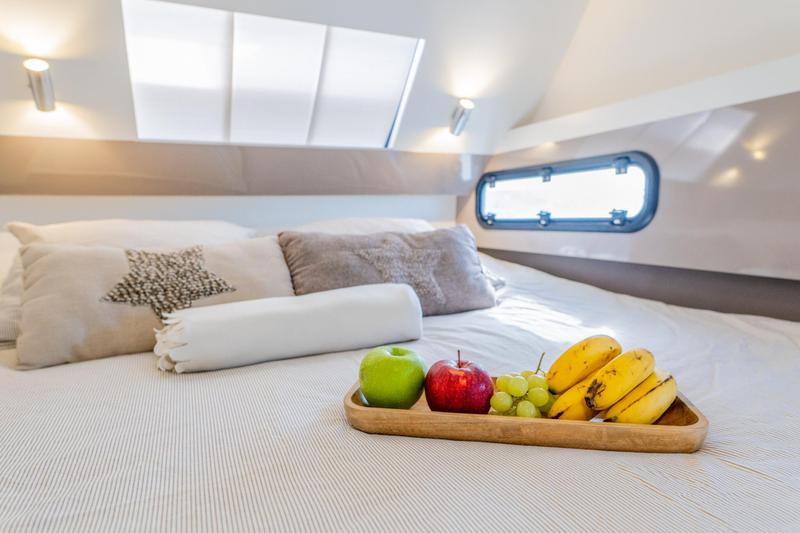 Book yachts online - catamaran - Bali 4.0 - Insail - rent