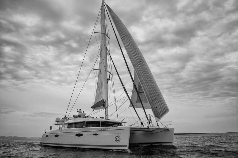 Book yachts online - catamaran - Victoria 67 - Magec - rent