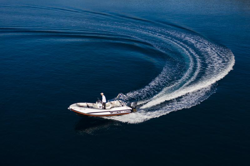 Book yachts online - motorboat - Zar 57 - no name - rent