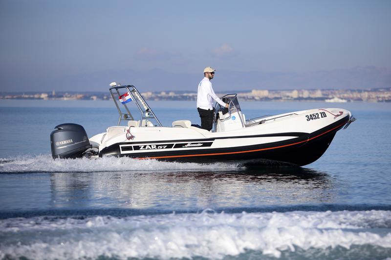 Book yachts online - motorboat - Zar 57 - no name - rent