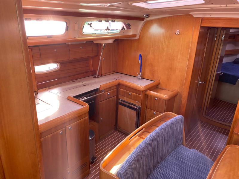 Book yachts online - sailboat - Bavaria 46 Cruiser - Leda - rent