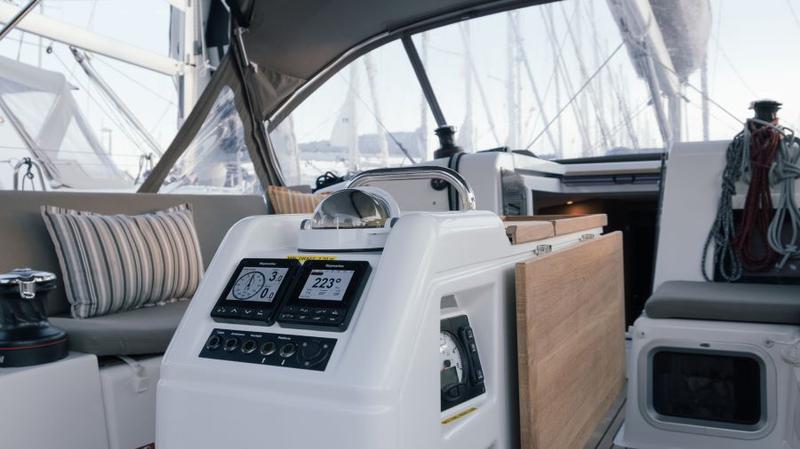 Book yachts online - sailboat - Sun Odyssey 440 - Finesse - rent