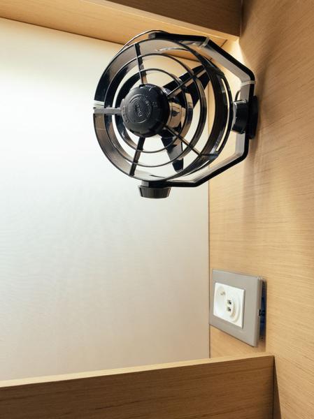 Book yachts online - sailboat - Sun Odyssey 440 - Finesse - rent