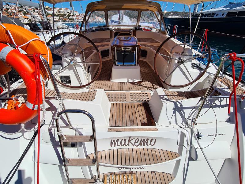 Book yachts online - sailboat - Jeanneau 53 - Makemo - rent