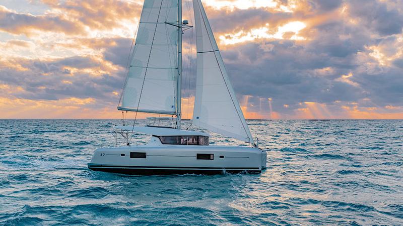 Book yachts online - catamaran - Lagoon 42 - Sunshine - rent