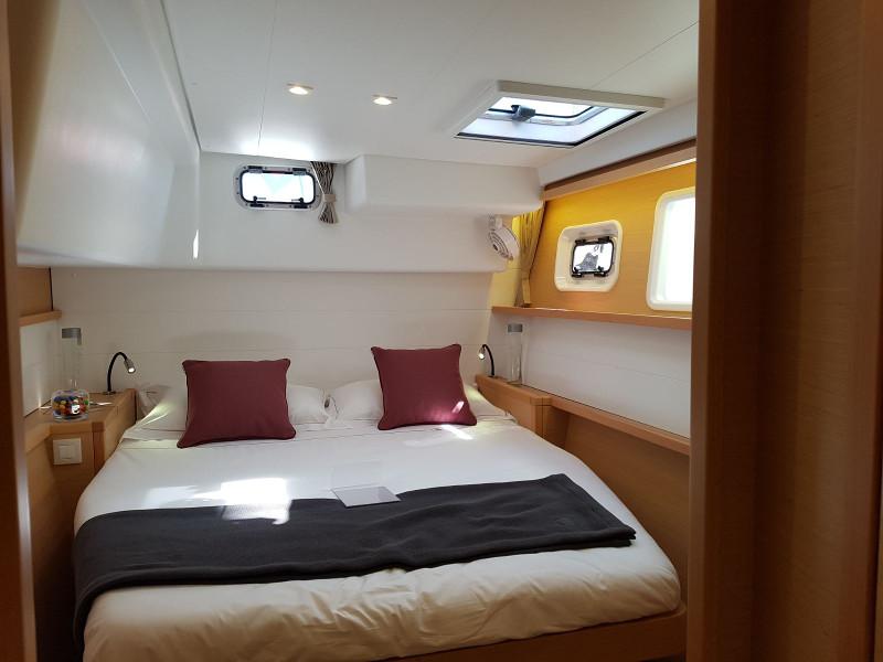 Book yachts online - catamaran - Lagoon 450 Sport - Vamos Dos - rent