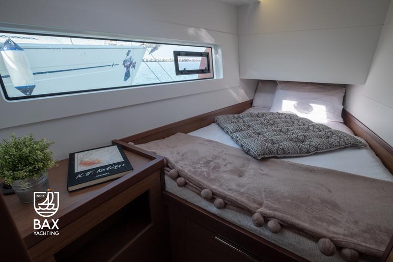 Book yachts online - catamaran - Lagoon 40 - Meliti - A/C &amp; Watermaker &amp; Generator - 4+2 Cabins/4 Heads - rent