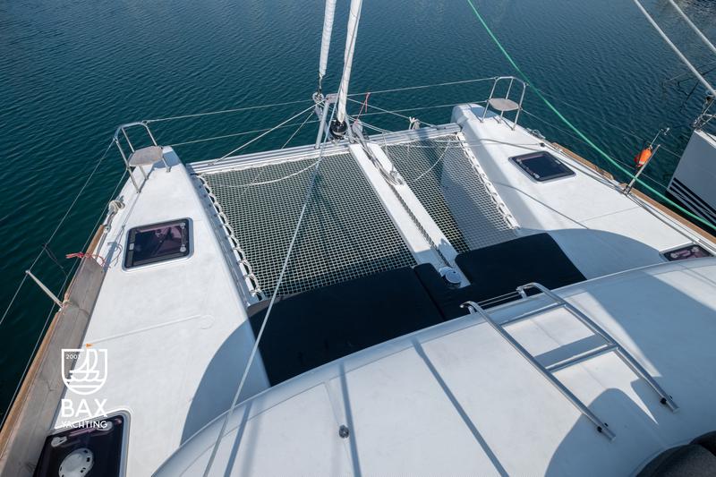 Book yachts online - catamaran - Lagoon 40 - Meliti - A/C &amp; Watermaker &amp; Generator - 4+2 Cabins/4 Heads - rent