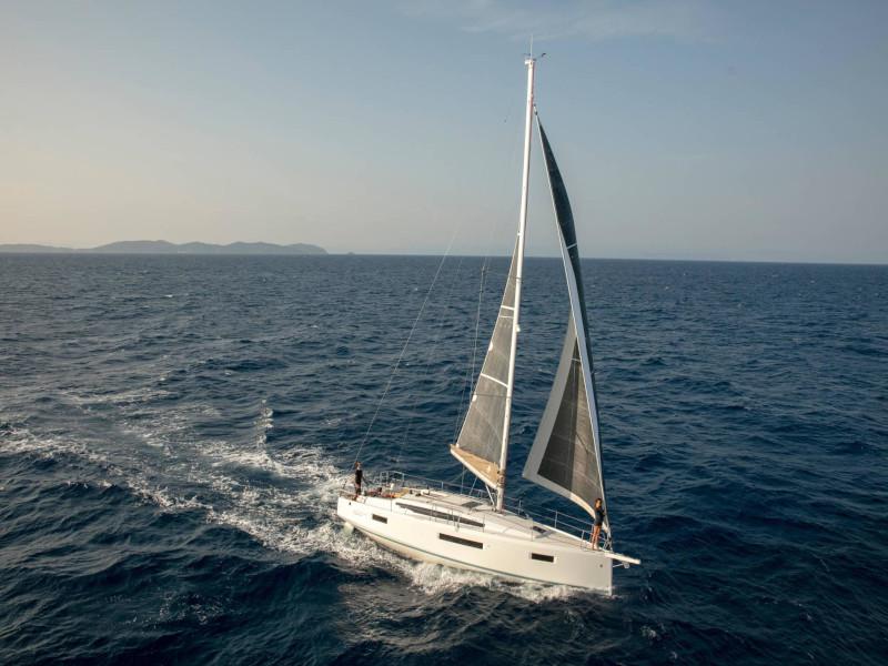 Book yachts online - sailboat - Sun Odyssey 410 - Locean - rent