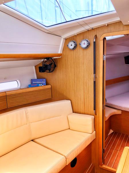 Book yachts online - sailboat - Sun Odyssey 42DS - IRENE - rent