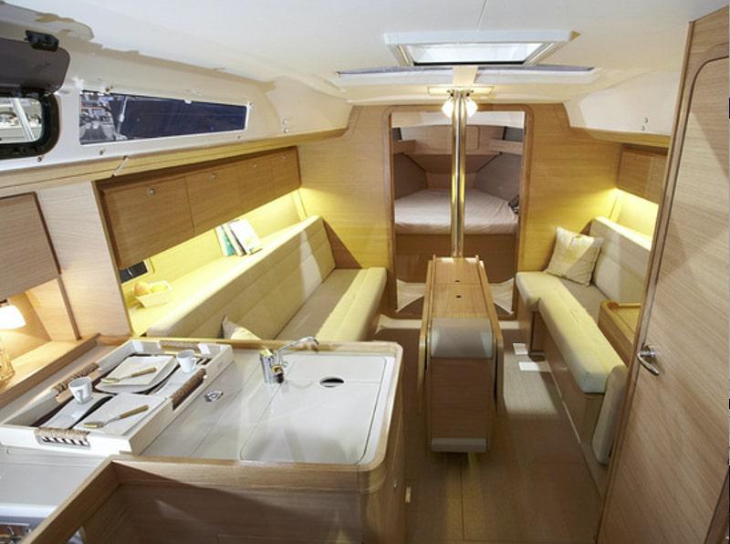 Book yachts online - sailboat - Dufour 350 - White Pearl - rent