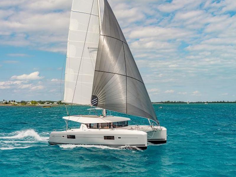 Book yachts online - catamaran - Lagoon 42 owner version - Ocean Pearl - rent