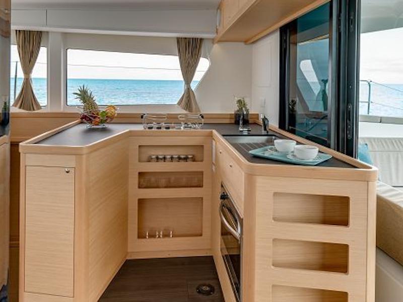 Book yachts online - catamaran - Lagoon 42 owner version - Ocean Pearl - rent