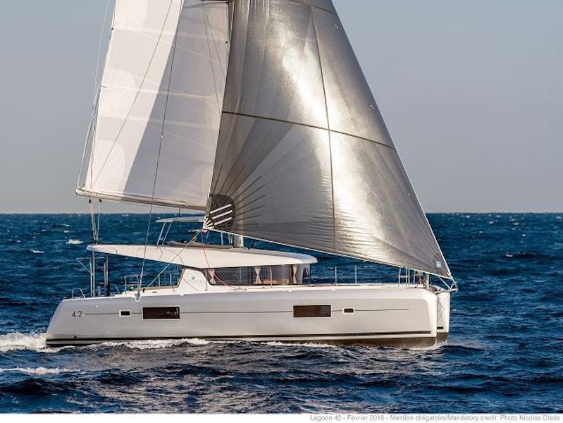 Book yachts online - catamaran - Lagoon 42 owner version - Ocean Pearl - rent