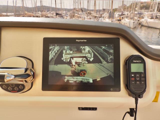 Book yachts online - powercatamaran - Bali 4.3 MY - SIERRA - rent