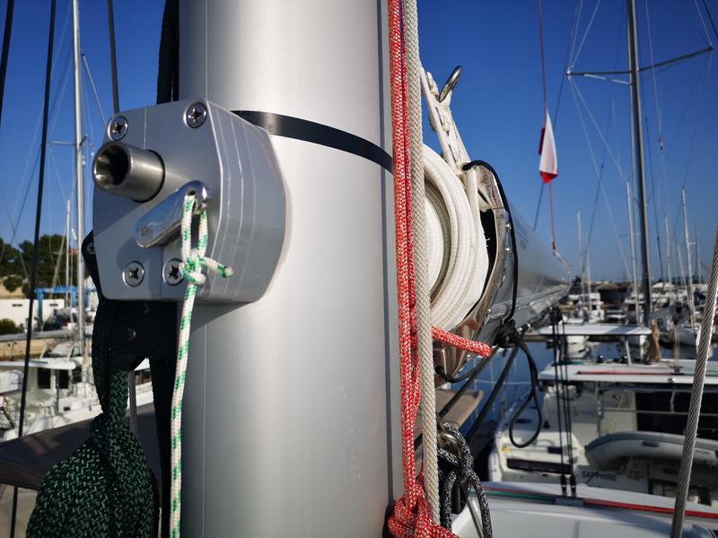 Book yachts online - catamaran - Bali 4.1-3 cab. ROLL MAINSAIL - LADY POLA  - rent