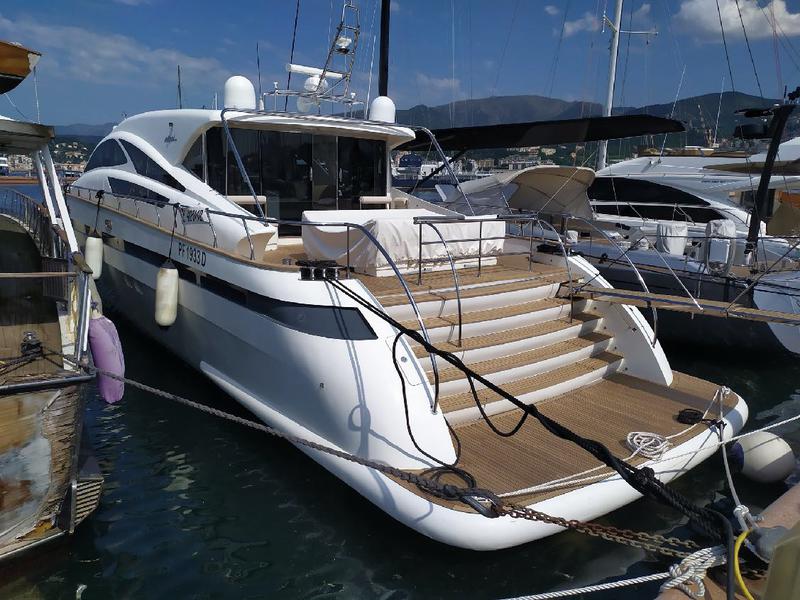 Book yachts online - motorboat - Jaguar Squadron 80 - Ellepi one - rent