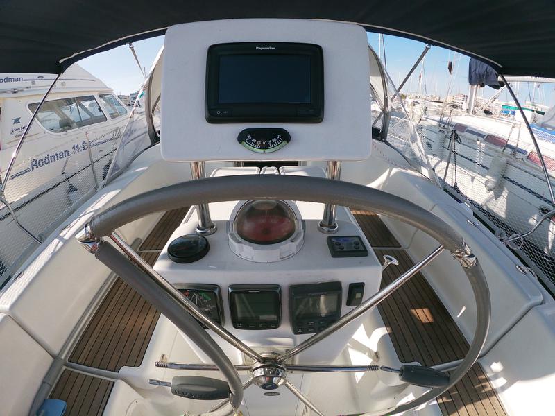 Book yachts online - sailboat - Harmony 42 - Martina - rent