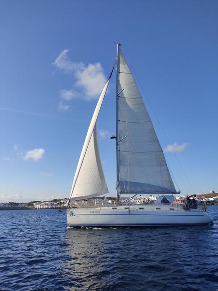Book yachts online - sailboat - Harmony 42 - Martina - rent
