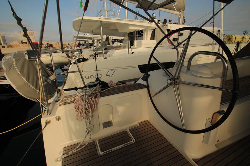 Book yachts online - sailboat - Dufour 500 Grand Large - Nirvana (refit 2020) - rent