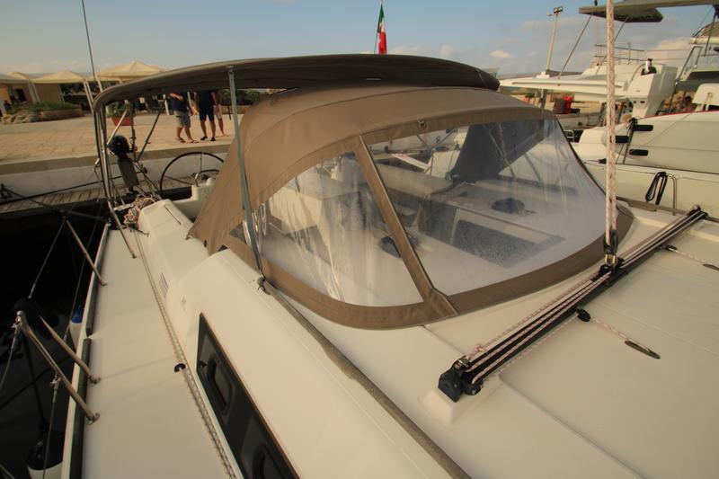 Book yachts online - sailboat - Dufour 500 Grand Large - Nirvana (refit 2020) - rent