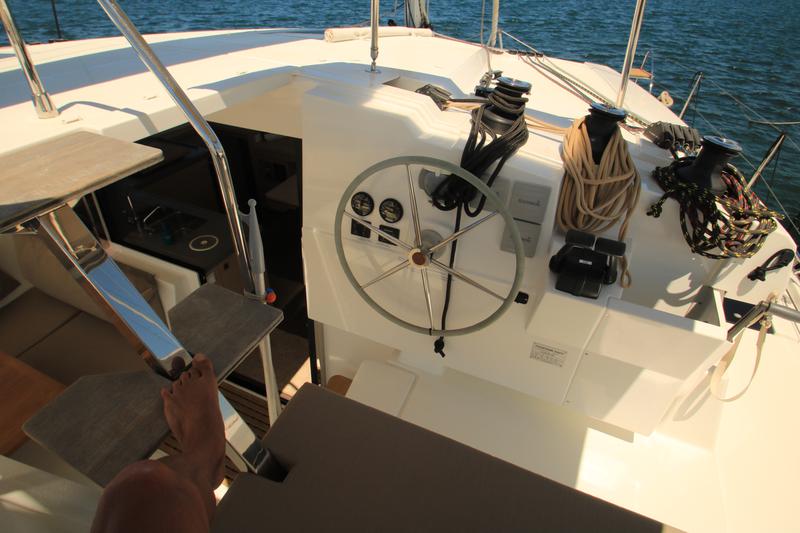 Book yachts online - catamaran - Fountaine Pajot Lucia 40 - Lipara (Ac+Gen+Wm) - rent